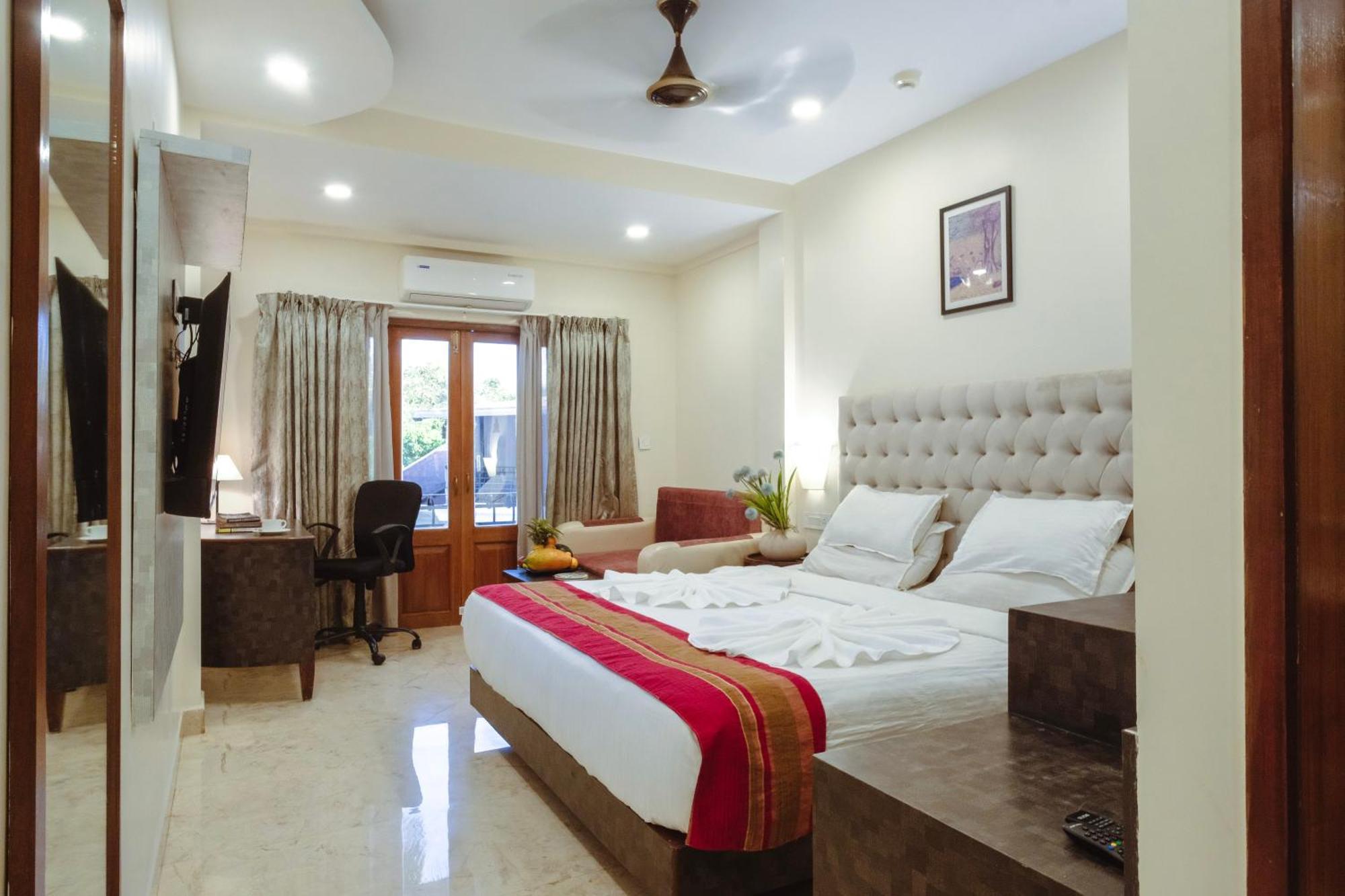 The Verda De Miranda Resort Morjim North Goa Extérieur photo
